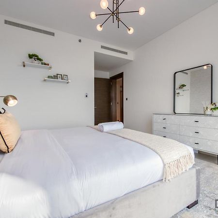 Notable 2Br At Sobha Hartland Greens Mbr City By Deluxe Holiday Homes Dubaj Exteriér fotografie