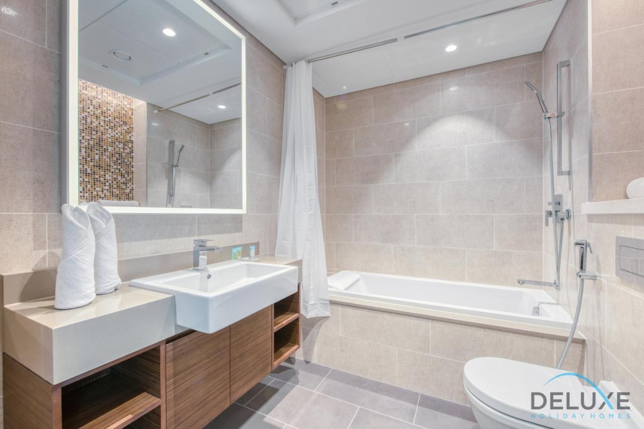 Notable 2Br At Sobha Hartland Greens Mbr City By Deluxe Holiday Homes Dubaj Exteriér fotografie