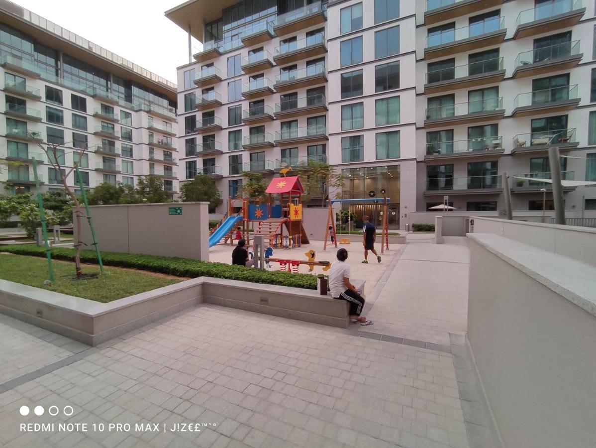 Notable 2Br At Sobha Hartland Greens Mbr City By Deluxe Holiday Homes Dubaj Exteriér fotografie
